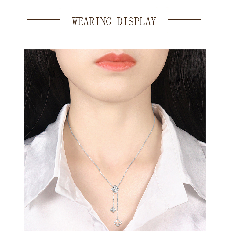 gold necklace with diamond